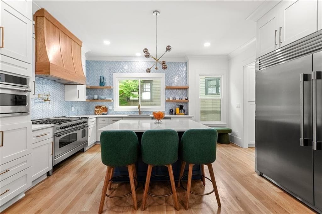 4 bedroom, 4 bathroom, 2,814 sq ft single family residence for sale at 810 Vedado Way, Atlanta, GA 30308 — photo 4