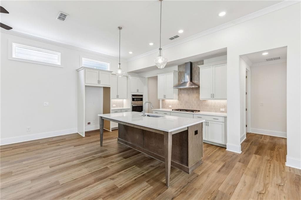 3 bedroom, 2 bathroom, 1,800 sq ft single family residence for sale at 1036 Eastman Court, Hoschton, GA 30548 — photo 3