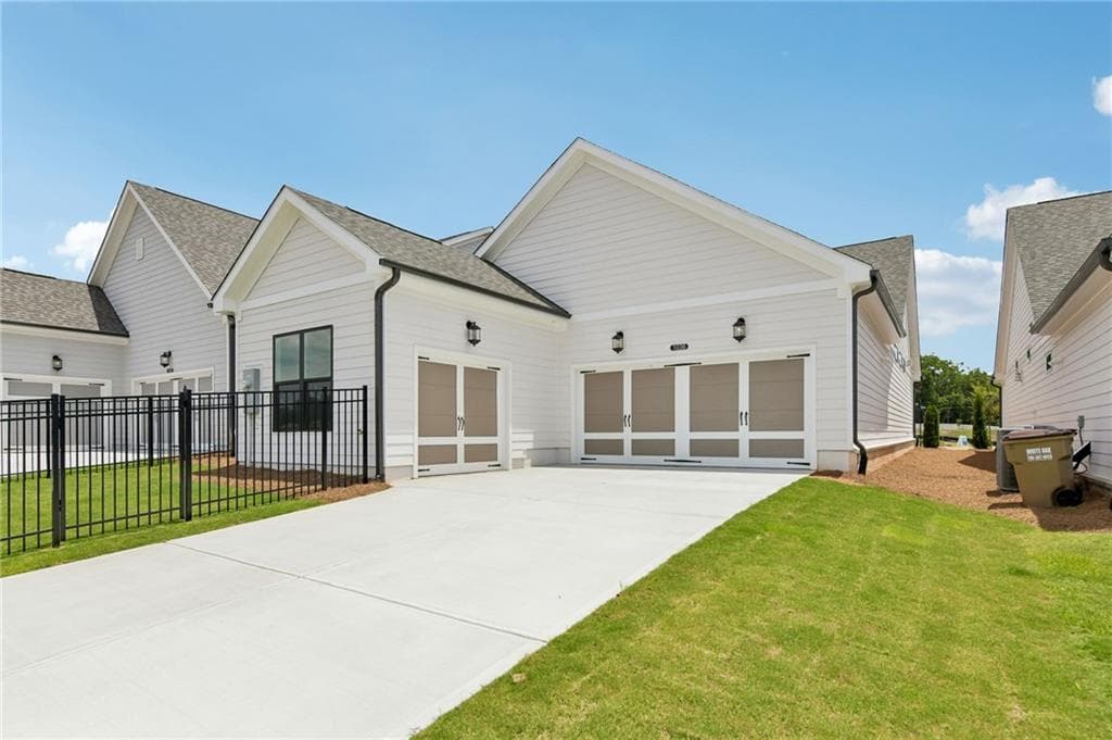 3 bedroom, 2 bathroom, 1,800 sq ft single family residence for sale at 1036 Eastman Court, Hoschton, GA 30548 — photo 6