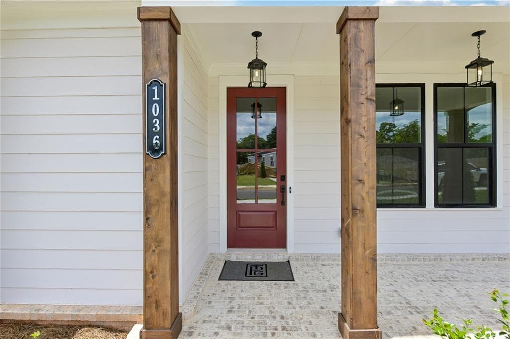 3 bedroom, 2 bathroom, 1,800 sq ft single family residence for sale at 1036 Eastman Court, Hoschton, GA 30548 — photo 10