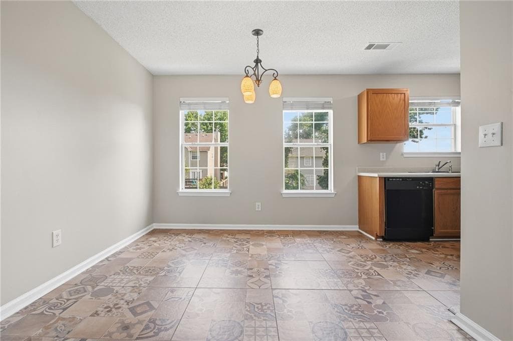 3 bedroom, 2 bathroom, 1,680 sq ft single family residence for rent at 5949 Idlewood Place, Lithonia, GA 30038 for $1,800 a month — photo 8