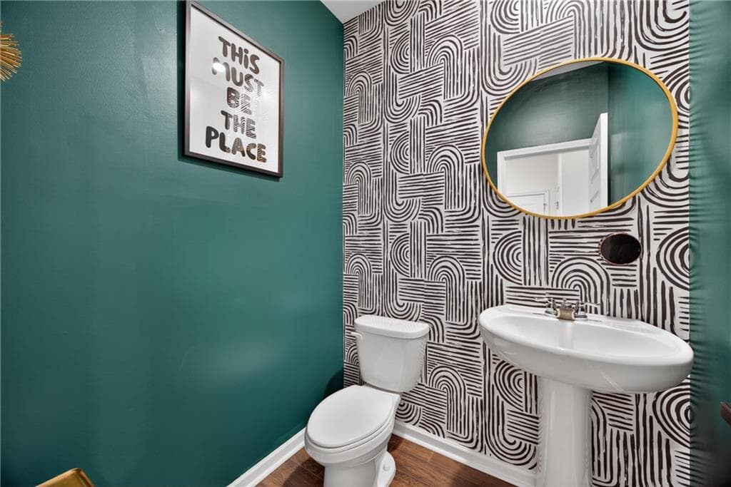 4 bedroom, 3 bathroom, 2,449 sq ft single family residence for sale at 1253 Richmond Court, Atlanta, GA 30354 — photo 7