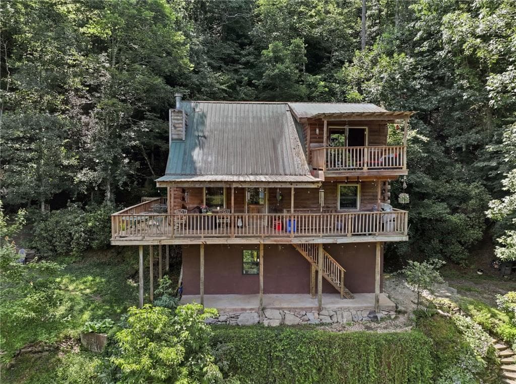 3 bedroom, 3 bathroom, 1,922 sq ft single family residence for sale at 349 Whitewater Trail, Dahlonega, GA 30533 — photo 2