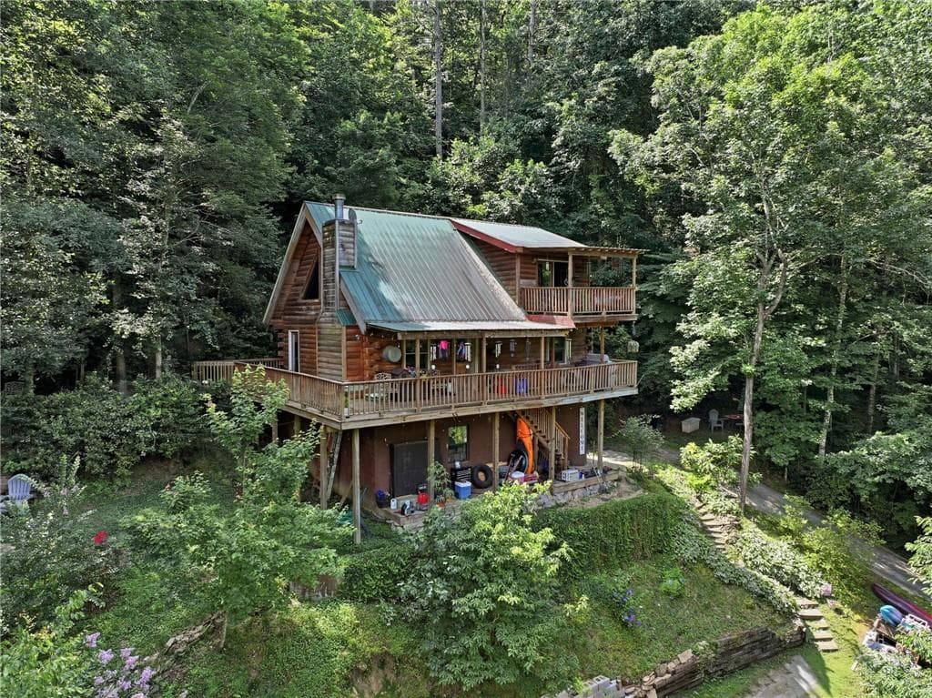 3 bedroom, 3 bathroom, 1,922 sq ft single family residence for sale at 349 Whitewater Trail, Dahlonega, GA 30533 — photo 6