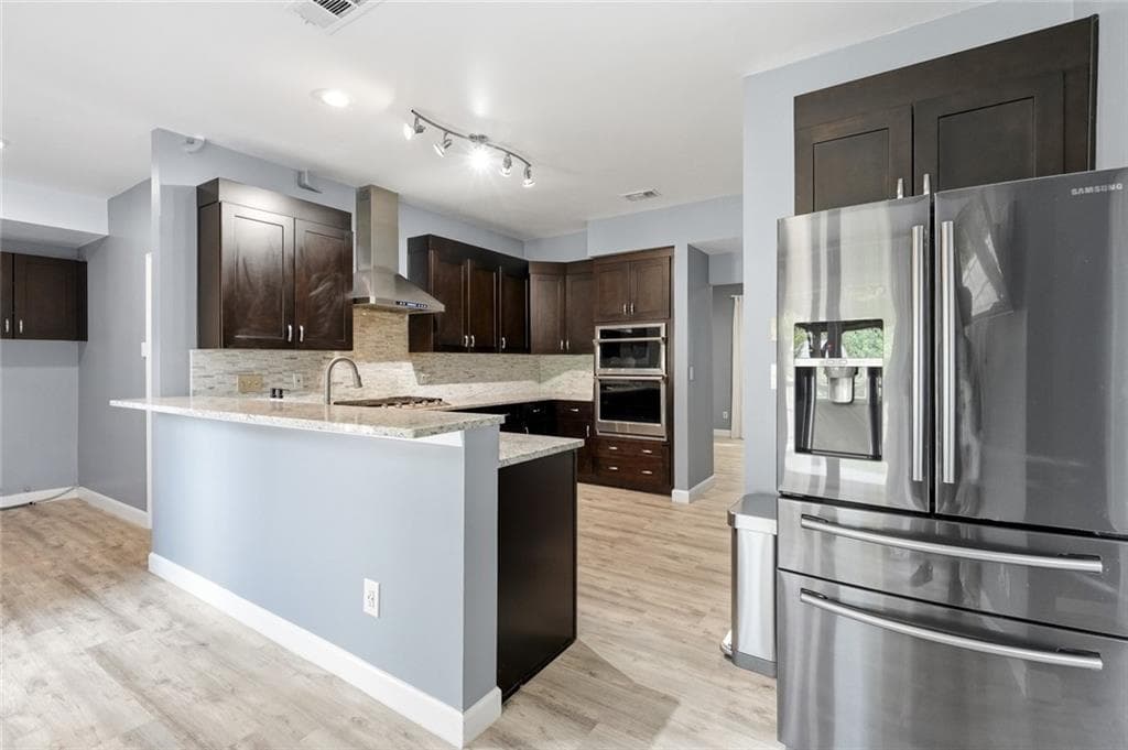 4 bedroom, 3 bathroom, 2,970 sq ft single family residence for sale at 500 Willow Lookout, Alpharetta, GA 30022 — photo 9