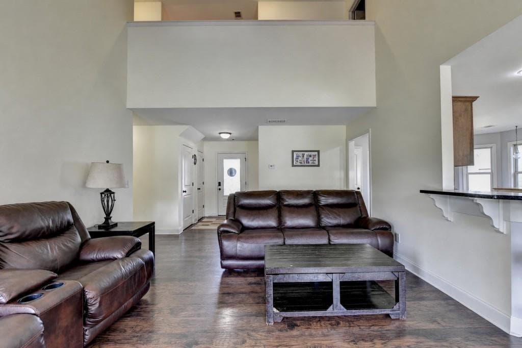 4 bedroom, 3 bathroom, 2,689 sq ft single family residence for sale at 82 Lake Point Court, Jefferson, GA 30549 — photo 10