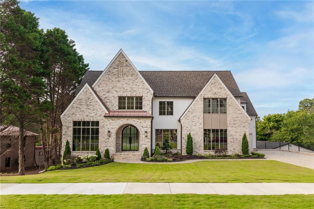 5 bedroom, 6 bathroom, 7,844 sq ft single family residence for sale at 228 Thomas Circle, Roswell, GA 30075