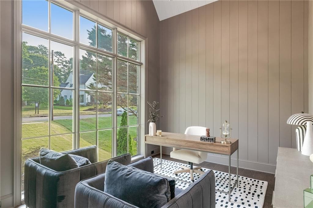 5 bedroom, 6 bathroom, 7,844 sq ft single family residence for sale at 228 Thomas Circle, Roswell, GA 30075 — photo 6