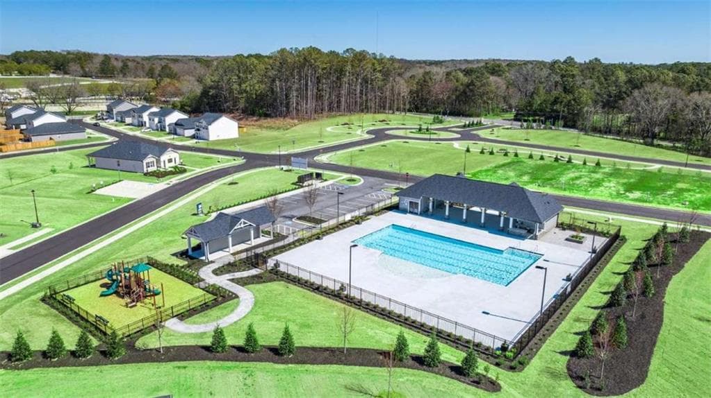 4 bedroom, 2 bathroom, 1,774 sq ft single family residence under contract at 8557 Secretariat Drive, Lithonia, GA 30058 — photo 8