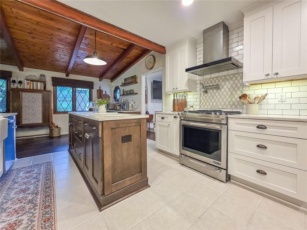 4 bedroom, 3 bathroom, 2,532 sq ft single family residence for sale at 403 Old Rosser Road, Stone Mountain, GA 30087 — photo 10