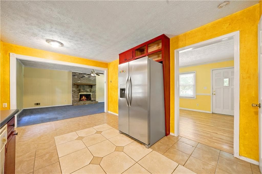 3 bedroom, 2 bathroom, 1,344 sq ft single family residence for sale at 372 Plantation Boulevard, Lawrenceville, GA 30046 — photo 6