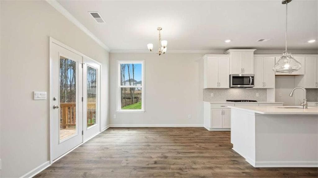 5 bedroom, 4 bathroom, 2,929 sq ft single family residence for sale at 1020 Trident Maple Chase, Lawrenceville, GA 30045 — photo 9