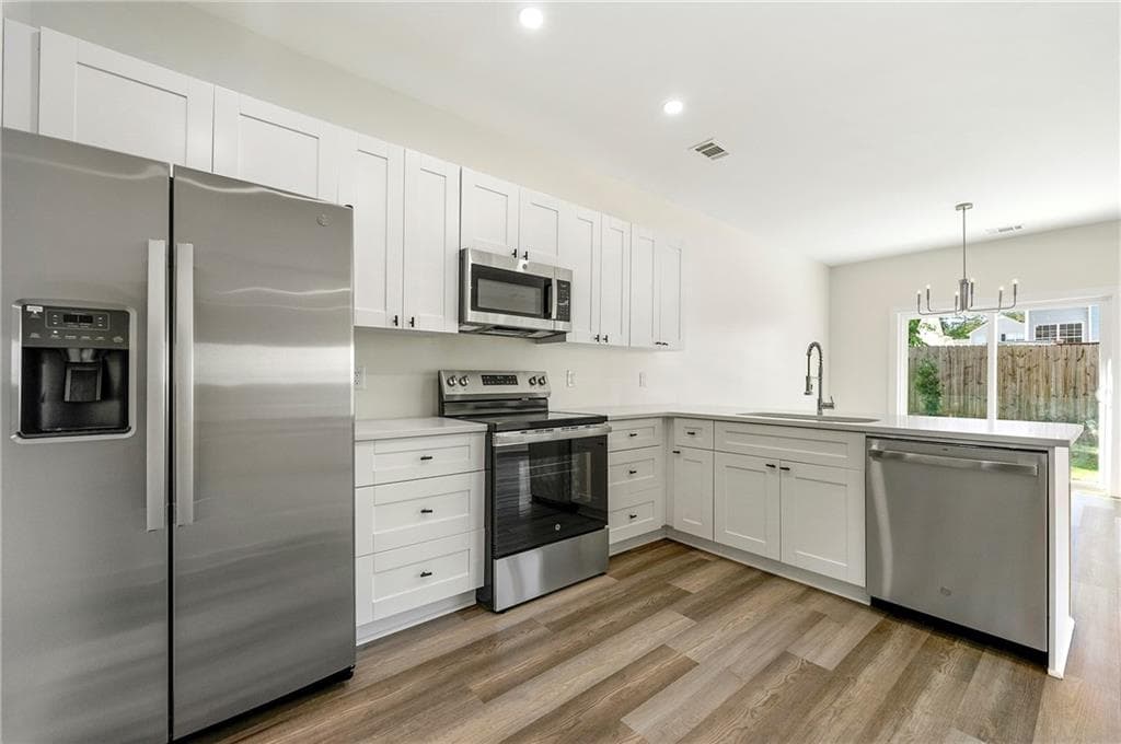 3 bedroom, 3 bathroom, 1,515 sq ft townhouse for sale at 3601 Brycewood Drive, Decatur, GA 30034 — photo 6