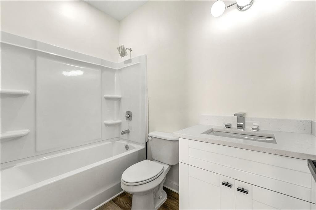 3 bedroom, 3 bathroom, 1,515 sq ft townhouse for sale at 3601 Brycewood Drive, Decatur, GA 30034 — photo 8