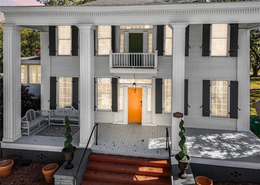 5 bedroom, 5 bathroom, 3,199 sq ft single family residence for sale at 421 E Greene Street, Monticello, GA 31064 — photo 4
