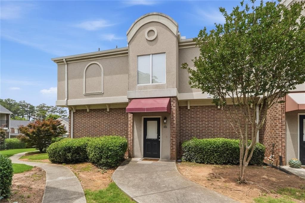 3 bedroom, 3 bathroom, 1,458 sq ft condominium for rent at 3301 Henderson Mill Road R1, Atlanta, GA 30341 for $1,875 a month — photo 1 of 20
