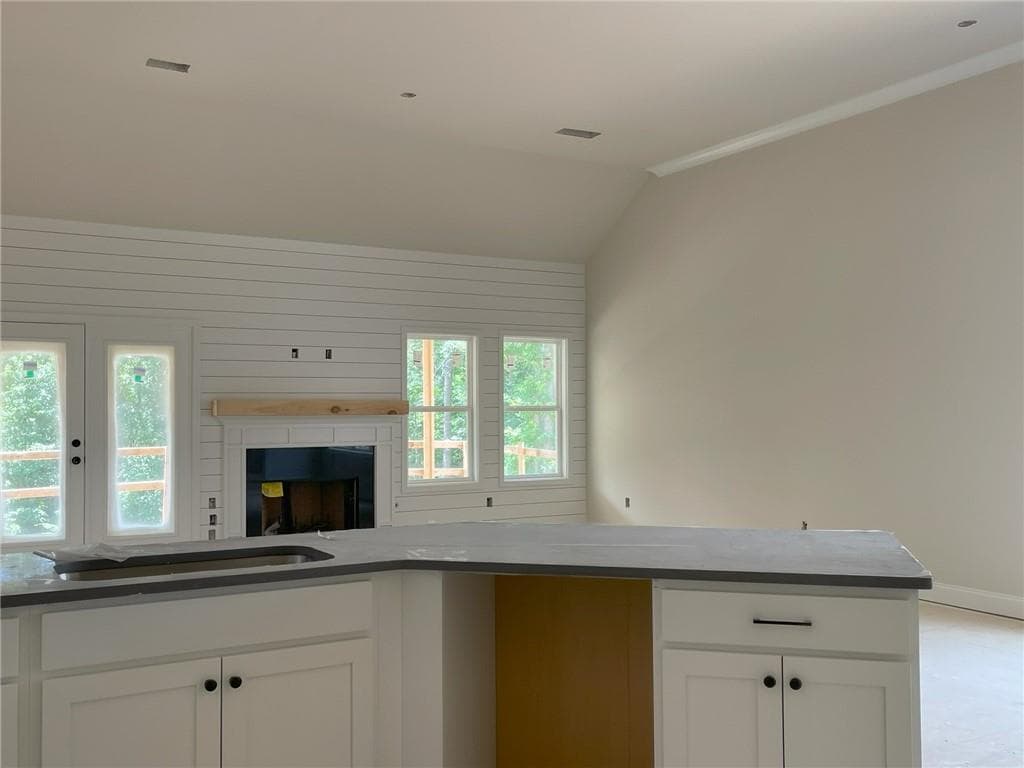 4 bedroom, 4 bathroom, 2,784 sq ft single family residence for sale at 8255 CROOKED CREEK Drive, Cumming, GA 30028 — photo 6