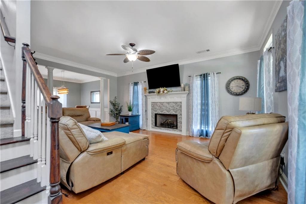 4 bedroom, 3 bathroom, 2,393 sq ft single family residence for sale at 25 Alison Trail, Covington, GA 30014 — photo 3