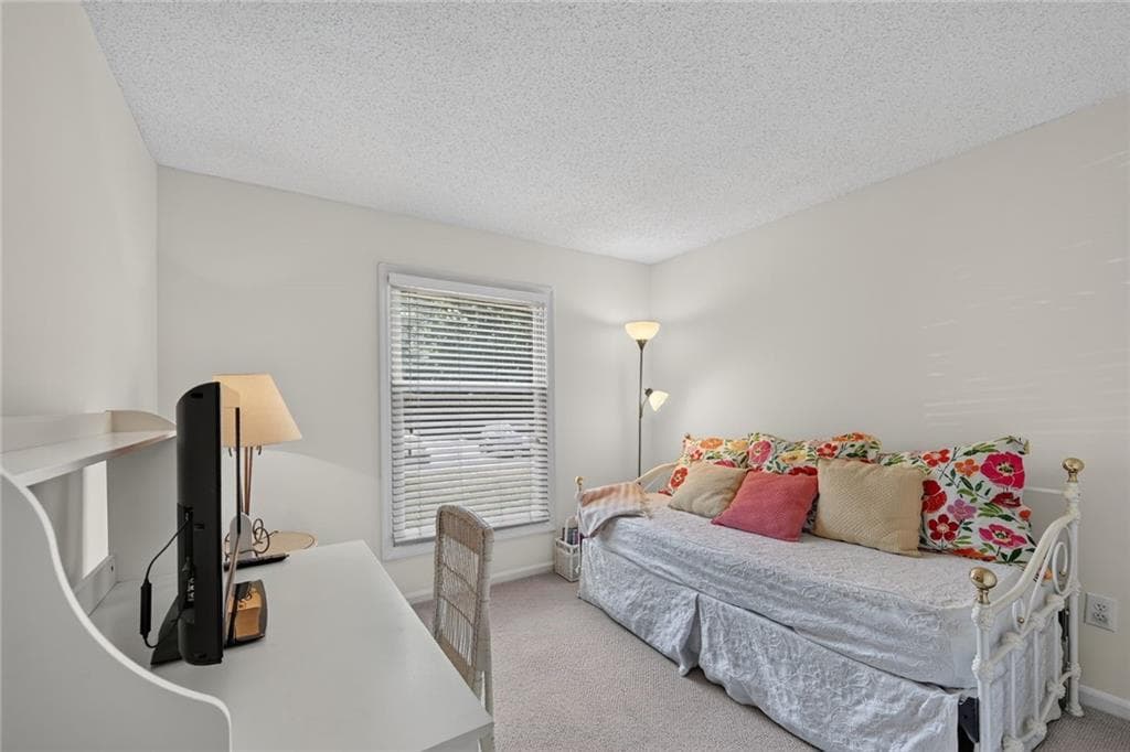 2 bedroom, 1 bathroom, 1,036 sq ft condominium for sale at 3650 Ashford Dunwoody Road 516, Brookhaven, GA 30319 — photo 10