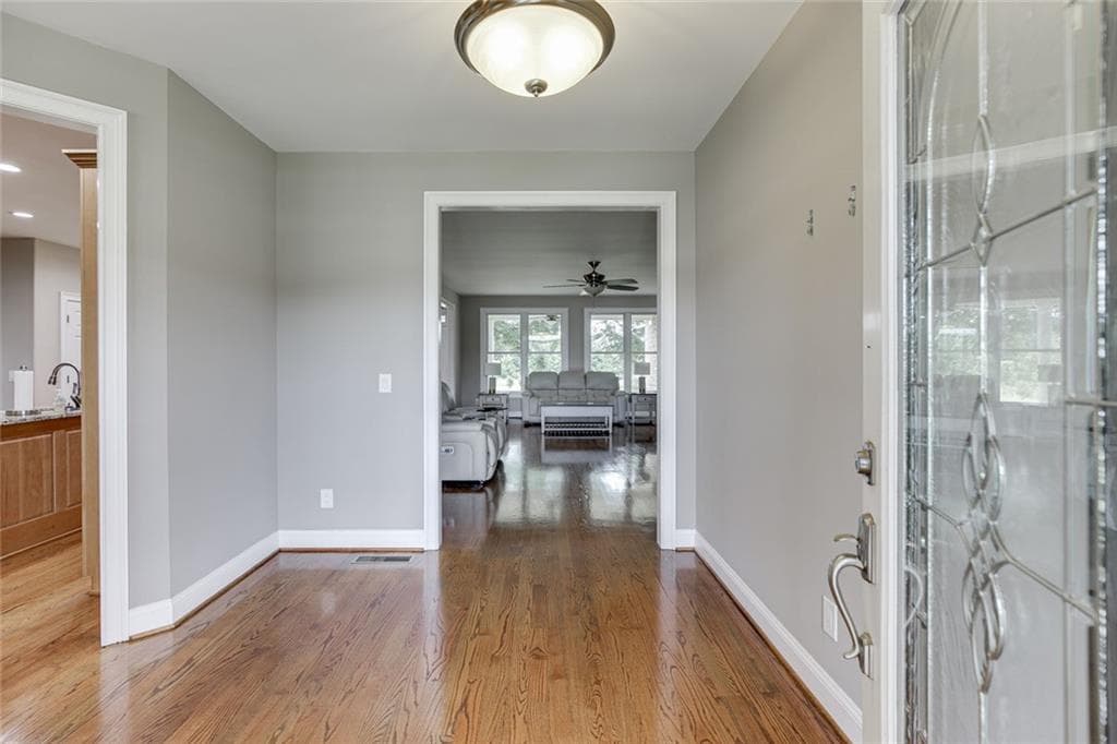 4 bedroom, 5 bathroom single family residence for sale at 563 Martin Road, Talmo, GA 30575 — photo 4
