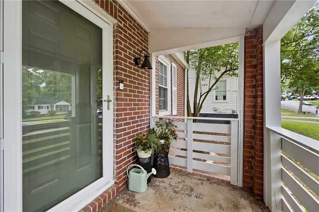 2 bedroom, 1 bathroom, 783 sq ft single family residence under contract at 1475 Elizabeth Lane, Atlanta, GA 30344 — photo 6