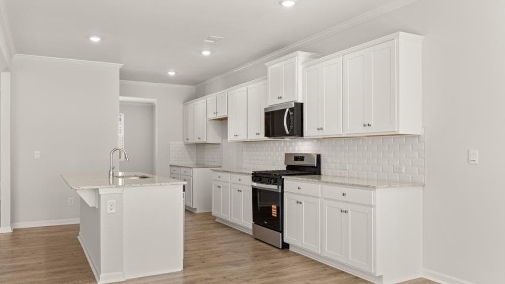 5 bedroom, 3 bathroom, 3,209 sq ft single family residence under contract at 375 Belmont Drive, Cartersville, GA 30120 — photo 8