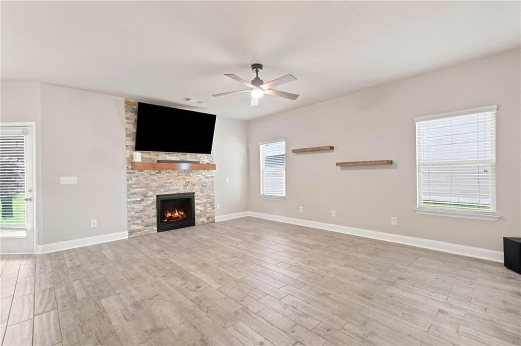 4 bedroom, 3 bathroom, 2,338 sq ft single family residence for sale at 612 Ocean Avenue, Canton, GA 30114 — photo 9
