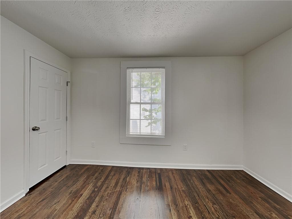 3 bedroom, 1 bathroom, 786 sq ft single family residence for rent at 805 Spencer Street, Atlanta, GA 30314 for $1,275 a month — photo 6