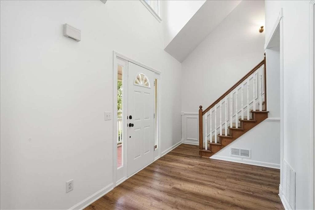 3 bedroom, 4 bathroom, 2,933 sq ft single family residence for sale at 923 Whitby Drive, Douglasville, GA 30134 — photo 6