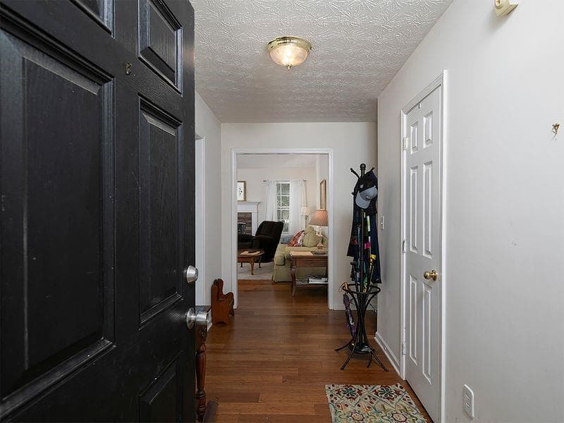 3 bedroom, 2 bathroom, 1,651 sq ft single family residence for sale at 55 Dearing Woods Bend, Covington, GA 30014 — photo 4