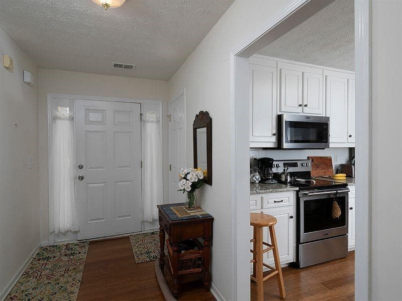 3 bedroom, 2 bathroom, 1,651 sq ft single family residence for sale at 55 Dearing Woods Bend, Covington, GA 30014 — photo 5