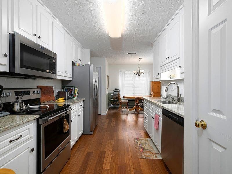 3 bedroom, 2 bathroom, 1,651 sq ft single family residence for sale at 55 Dearing Woods Bend, Covington, GA 30014 — photo 9