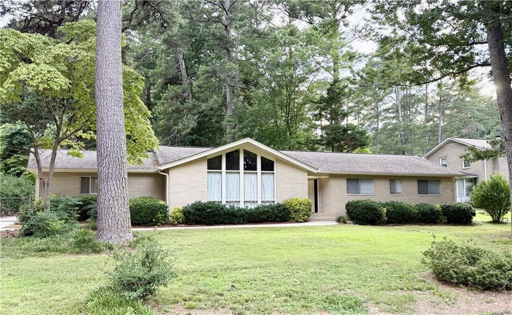 645 Dorsey Circle