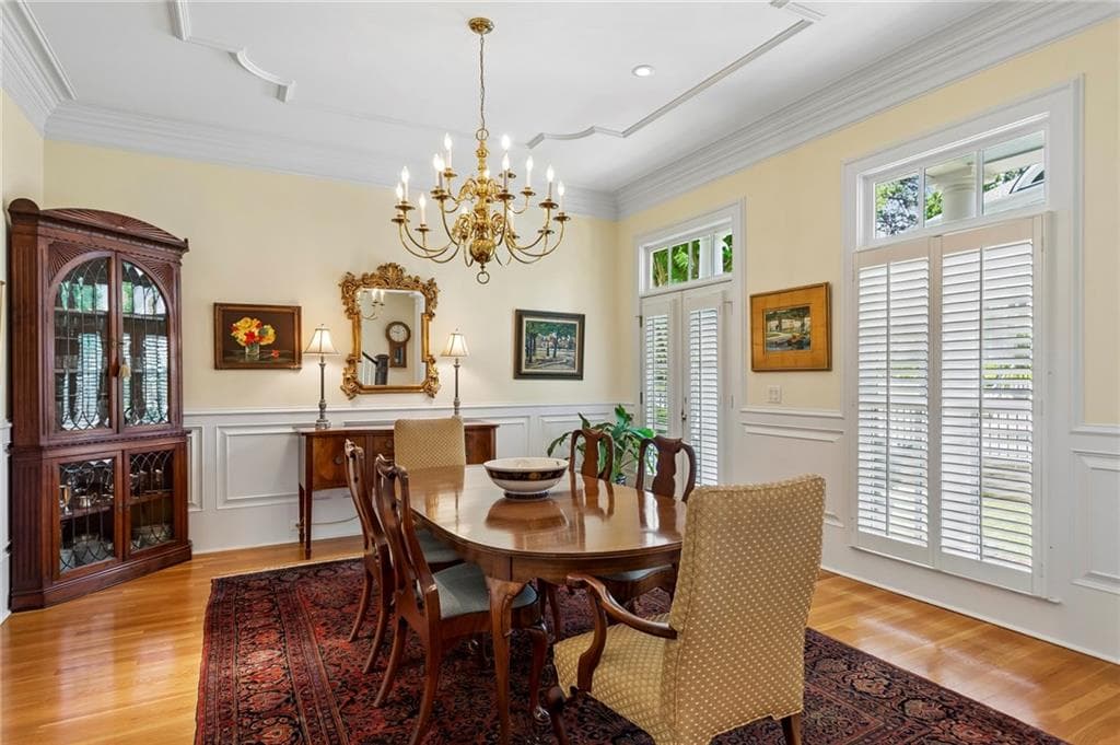 4 bedroom, 6 bathroom, 5,544 sq ft single family residence for sale at 4267 Olde Mill Lane, Atlanta, GA 30342 — photo 9