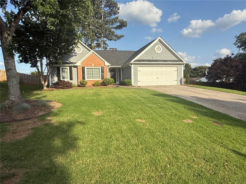 3 bedroom, 2 bathroom, 1,746 sq ft single family residence for rent at 1425 Overland Crossing, Alpharetta, GA 30004 for $2,850 a month — photo 1 of 47