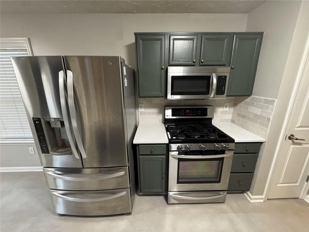 3 bedroom, 2 bathroom, 1,746 sq ft single family residence for rent at 1425 Overland Crossing, Alpharetta, GA 30004 for $2,850 a month — photo 2