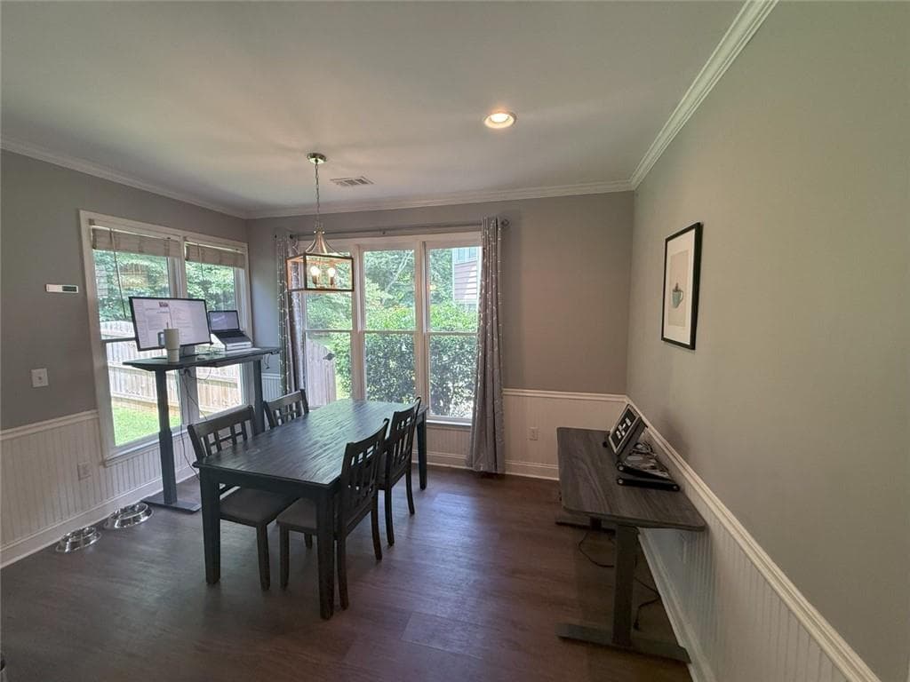 4 bedroom, 5 bathroom, 3,750 sq ft single family residence for rent at 225 Crown Vetch Lane, Johns Creek, GA 30005 for $4,400 a month — photo 9