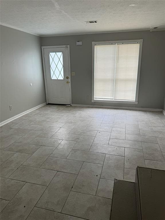 2 bedroom, 2 bathroom, 1,036 sq ft townhouse for sale at 404 Prince Of Wales, Stone Mountain, GA 30083 — photo 3
