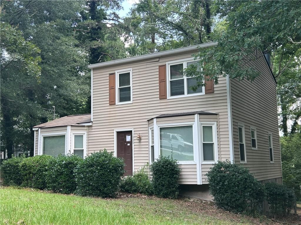 3 bedroom, 3 bathroom, 1,532 sq ft single family residence under contract at 1890 Westminister Way, Conyers, GA 30012 — photo 2