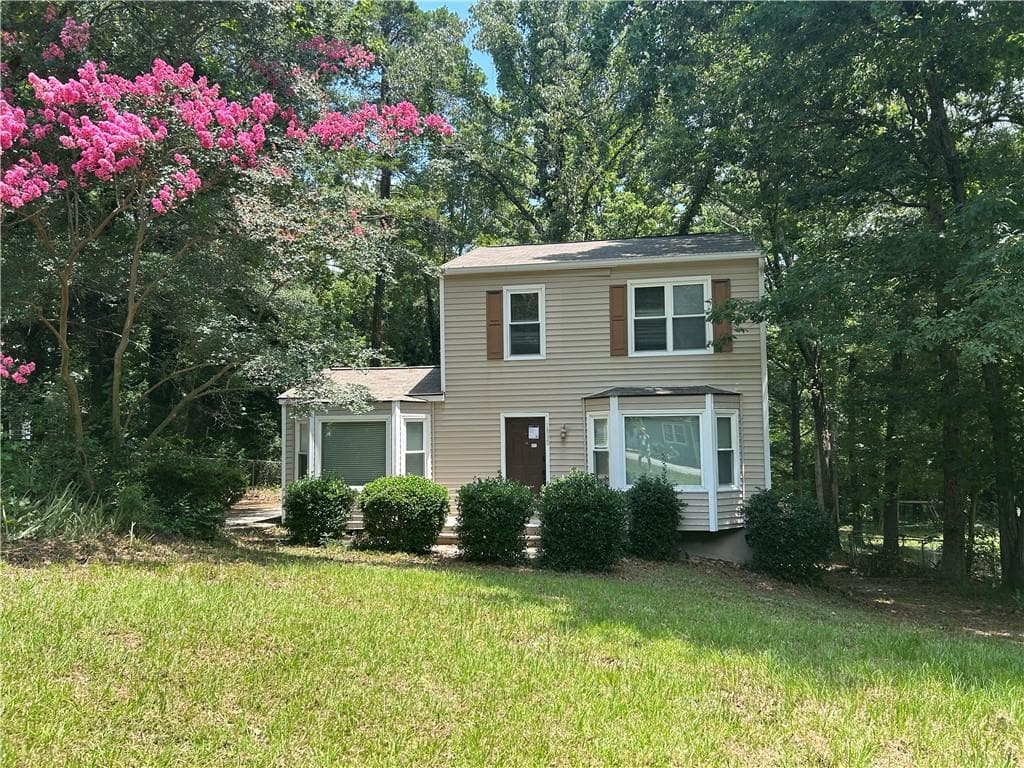 3 bedroom, 3 bathroom, 1,532 sq ft single family residence under contract at 1890 Westminister Way, Conyers, GA 30012 — photo 5