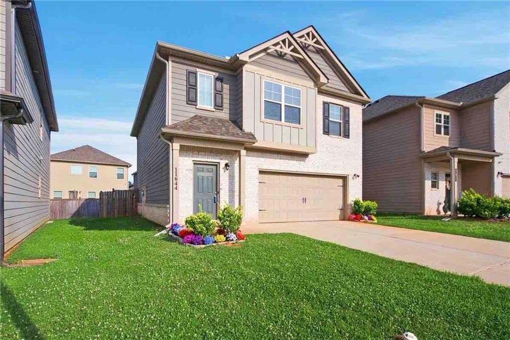 4 bedroom, 3 bathroom, 2,080 sq ft single family residence sold at 11644 Stovall Place, Hampton, GA 30228