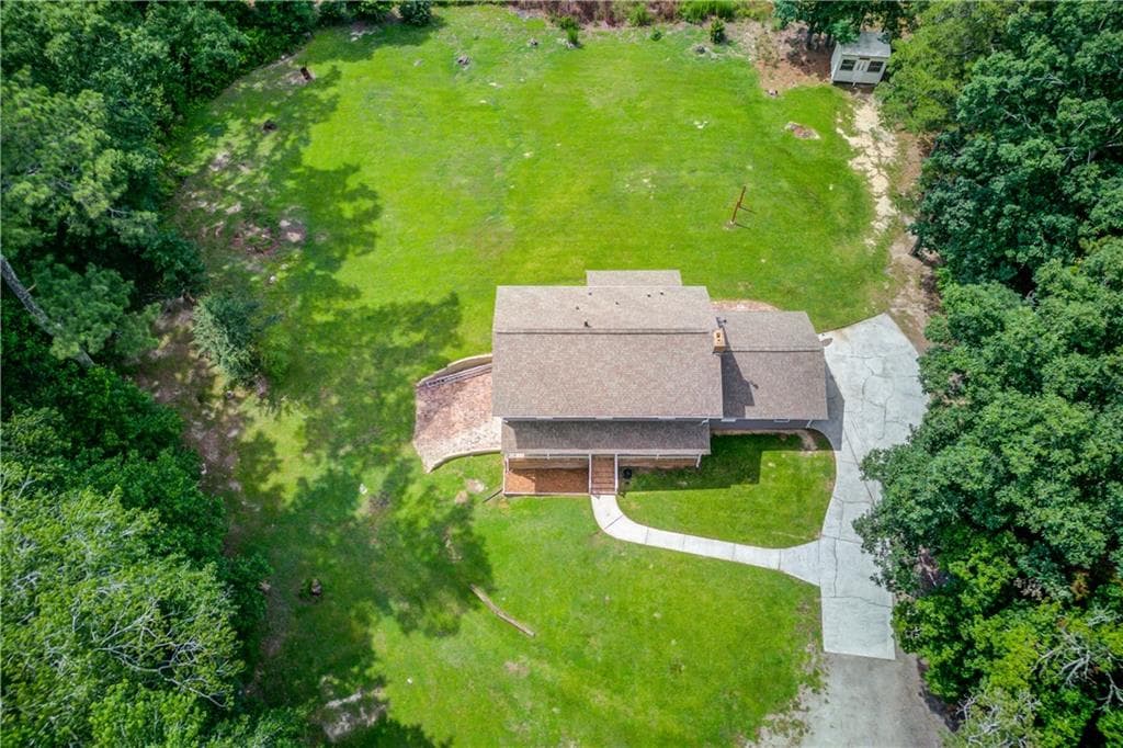 4 bedroom, 3 bathroom, 2,092 sq ft single family residence for sale at 355 Brand Road, Loganville, GA 30052 — photo 5