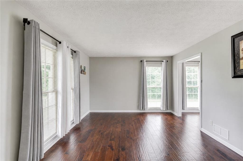 4 bedroom, 3 bathroom, 2,092 sq ft single family residence for sale at 355 Brand Road, Loganville, GA 30052 — photo 9