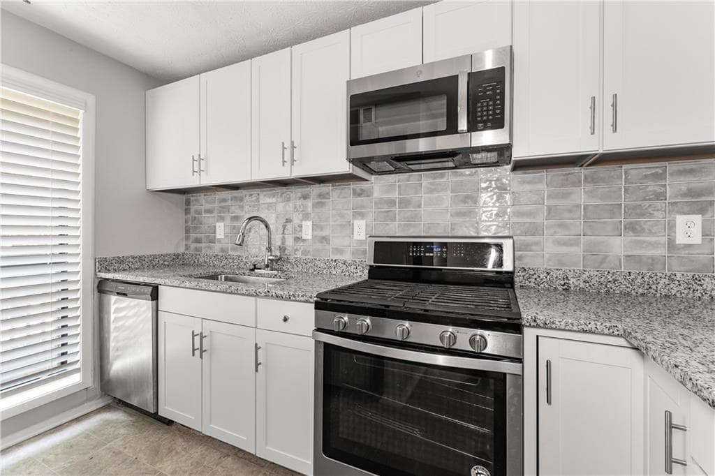 2 bedroom, 1 bathroom, 1,073 sq ft condominium for sale at 308 CUMBERLAND Court, Smyrna, GA 30080 — photo 5