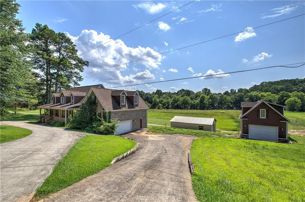 3 bedroom, 4 bathroom, 2,907 sq ft single family residence for sale at 273 Jordan Road, Cartersville, GA 30120 — photo 5