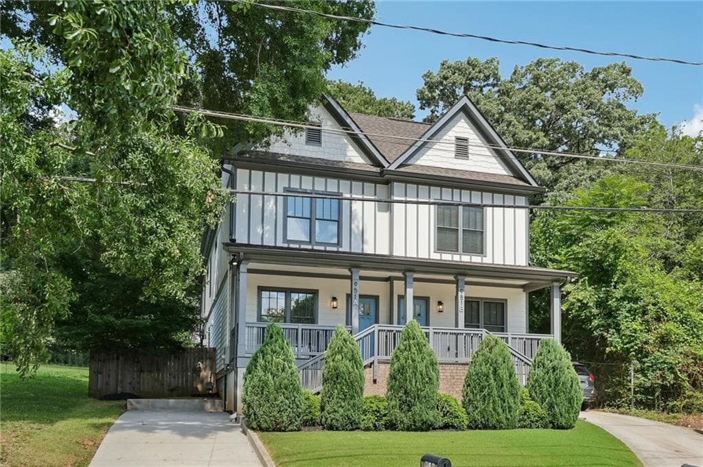 3 bedroom, 3 bathroom, 1,792 sq ft townhouse for sale at 951-A Fern Avenue, Atlanta, GA 30315