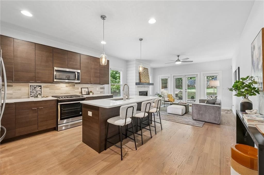 3 bedroom, 3 bathroom, 1,792 sq ft townhouse for sale at 951-A Fern Avenue, Atlanta, GA 30315 — photo 10