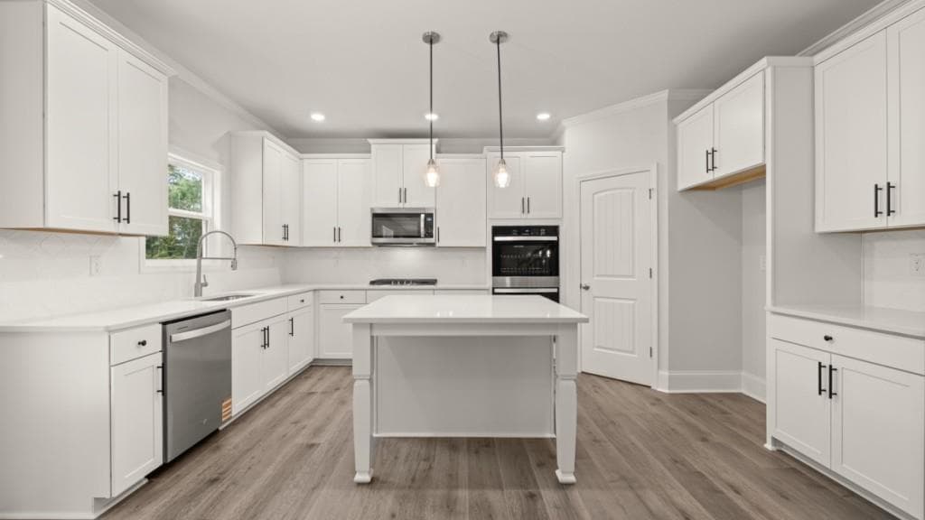 5 bedroom, 4 bathroom, 3,363 sq ft single family residence under contract at 7178 Bocholt Drive, South Fulton, GA 30349 — photo 8