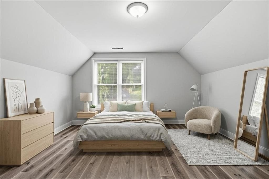 4 bedroom, 3 bathroom, 1,607 sq ft single family residence for sale at 562 Woodlawn Avenue, Atlanta, GA 30318 — photo 8