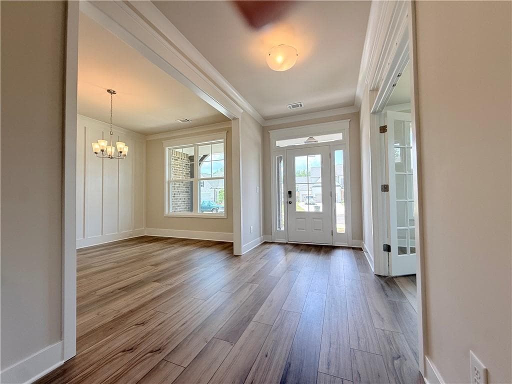 5 bedroom, 4 bathroom, 3,445 sq ft single family residence for sale at 5511 Tullis Drive, Gainesville, GA 30507 — photo 9